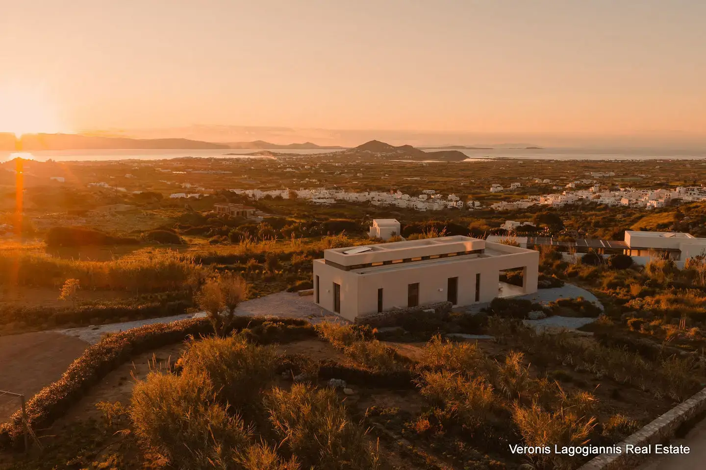 Plaka Naxos / Luxury Villas / 640672
