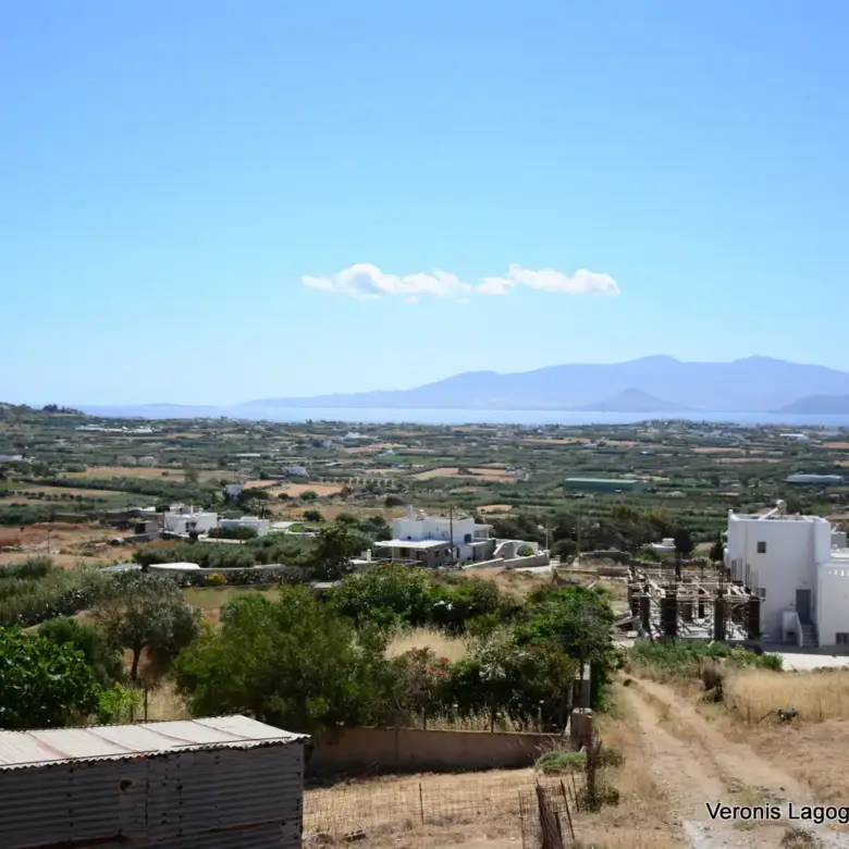 Γλινάδο Νάξου / Οικόπεδο 385.55m2 / 640678