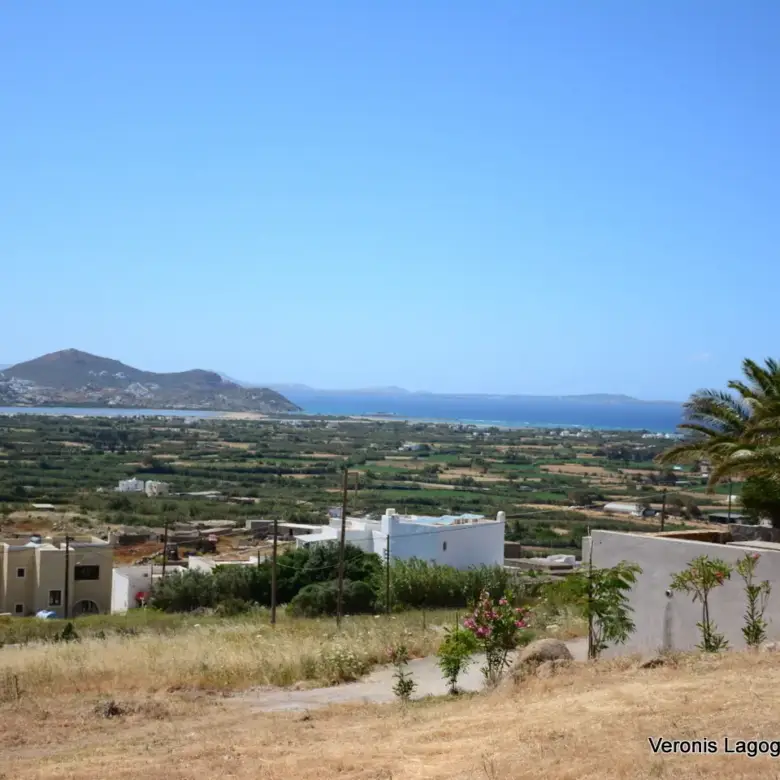 Γλινάδο Νάξου / Οικόπεδο 385.55m2 / 640678