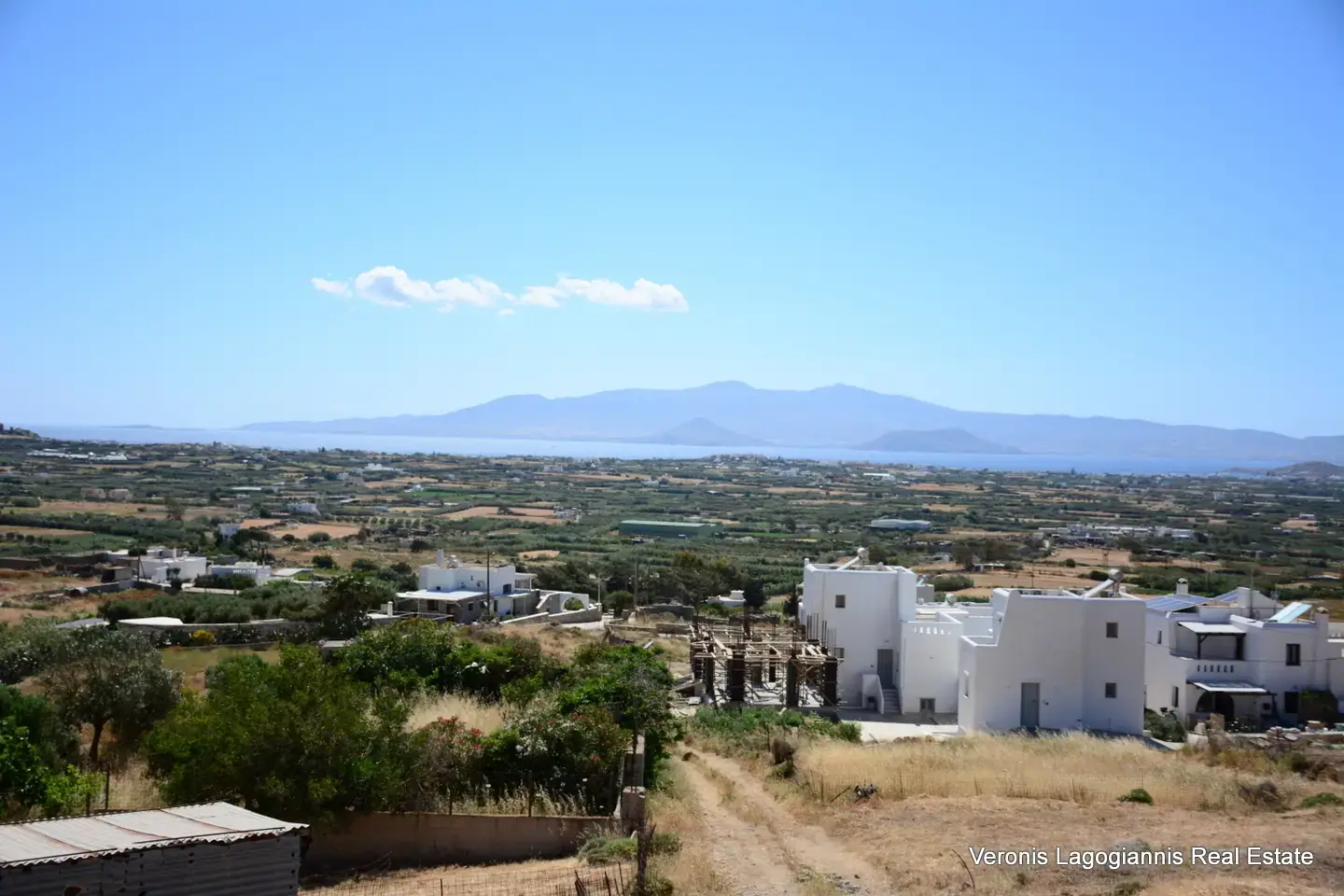 DSC_1420 Γλινάδο Νάξου / Οικόπεδο 385.55m2 / 640678