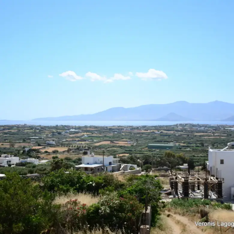 Γλινάδο Νάξου / Οικόπεδο 385.55m2 / 640678