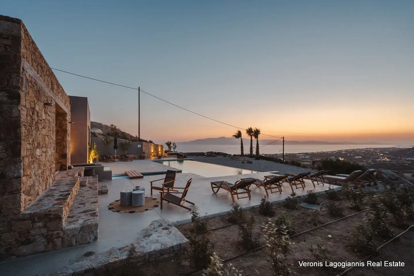 Λόφος Πλάκας Νάξου / Κατοικίες 185,78m2 / 640676