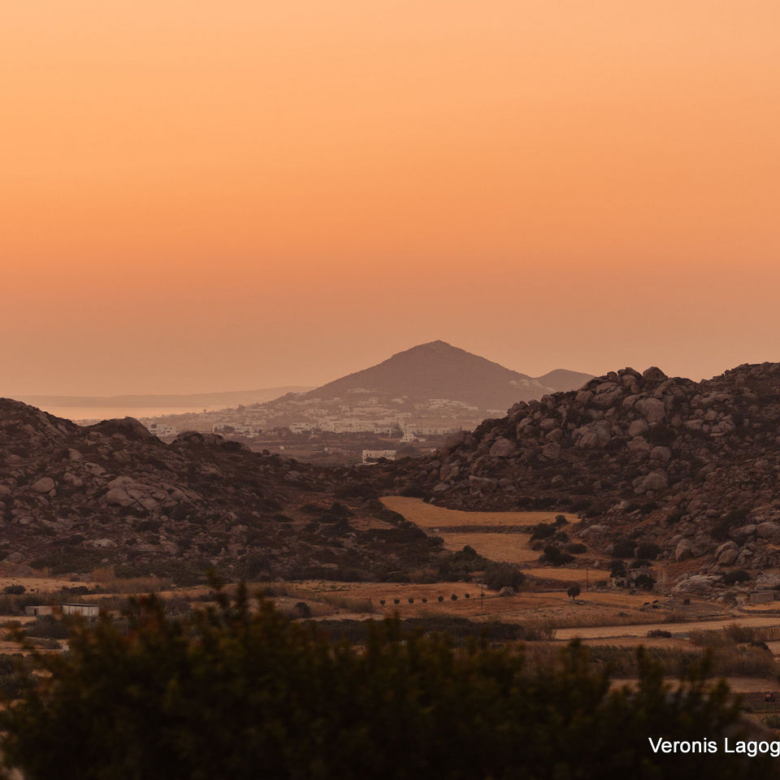 Λόφος Πλάκας Νάξου / Κατοικίες 185,78m2 / 640676