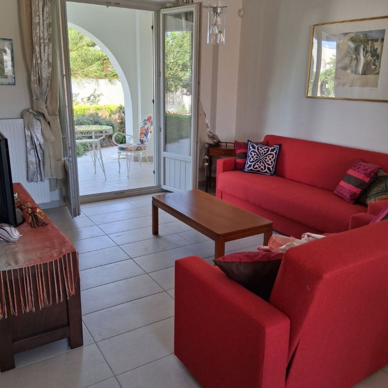 Galando Naxos / House of 65.65m2 / 640675
