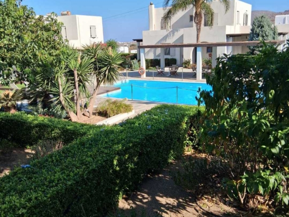 Galando Naxos / House of 65.65m2 / 640675