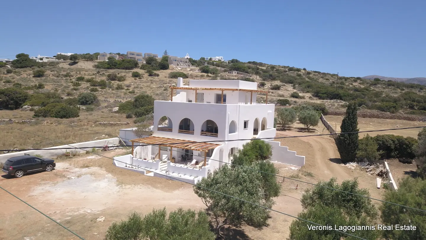 Γλυφάδα Νάξος / Κατοικία 217m2 / 640683