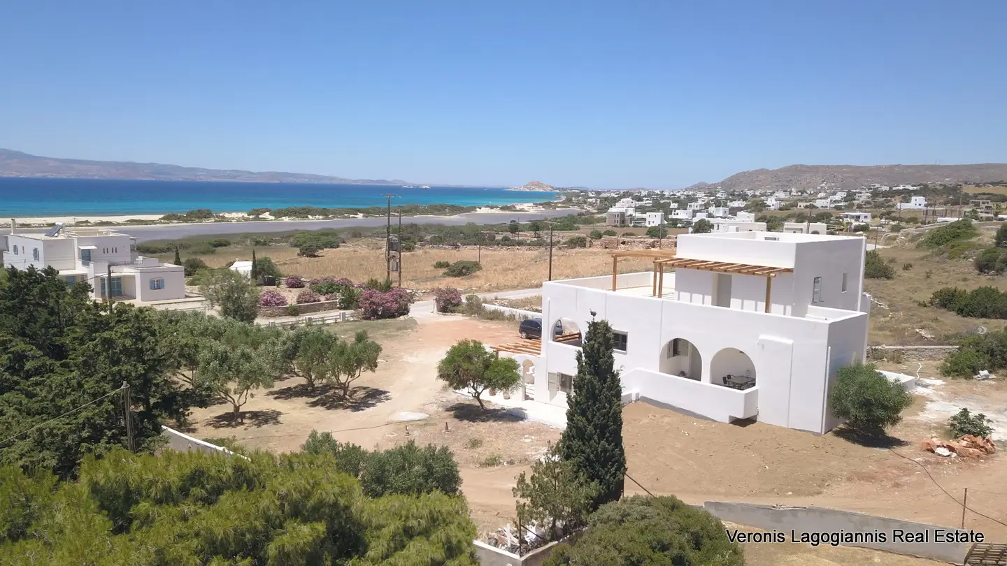 Γλυφάδα Νάξος / Κατοικία 217m2 / 640683