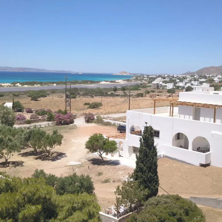 Glyfada Naxos / House of 217m2 / 640682