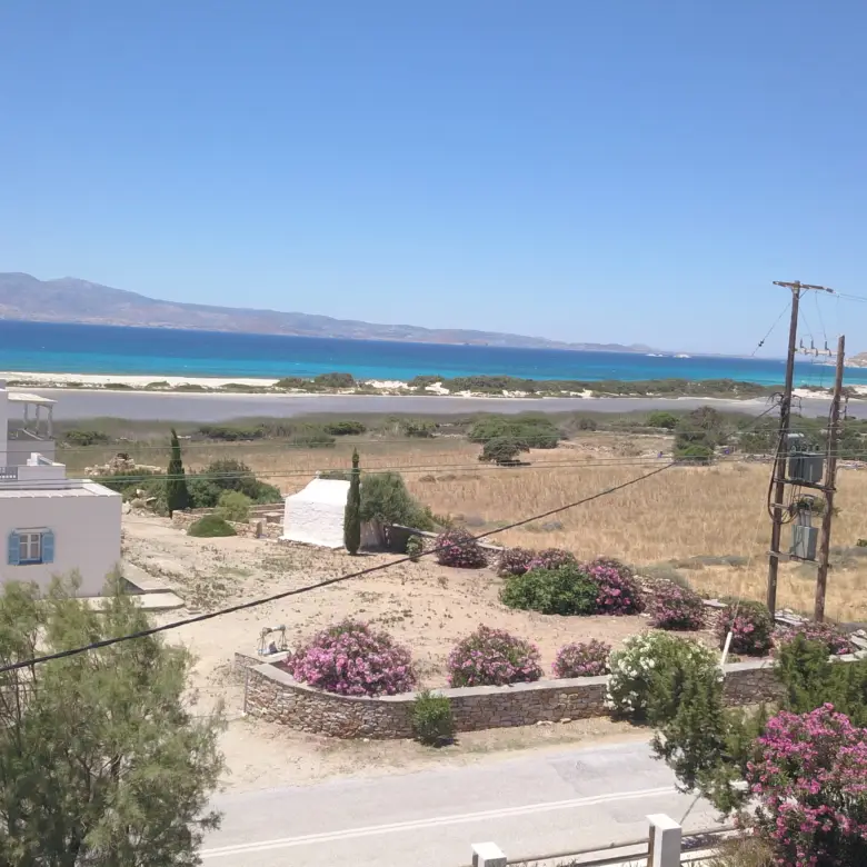 Glyfada Naxos / House of 217m2 / 640682