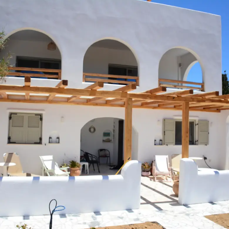 Glyfada Naxos / House of 217m2 / 640682