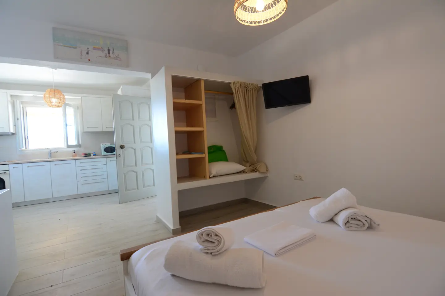 Glyfada Naxos / House of 217m2 / 640682