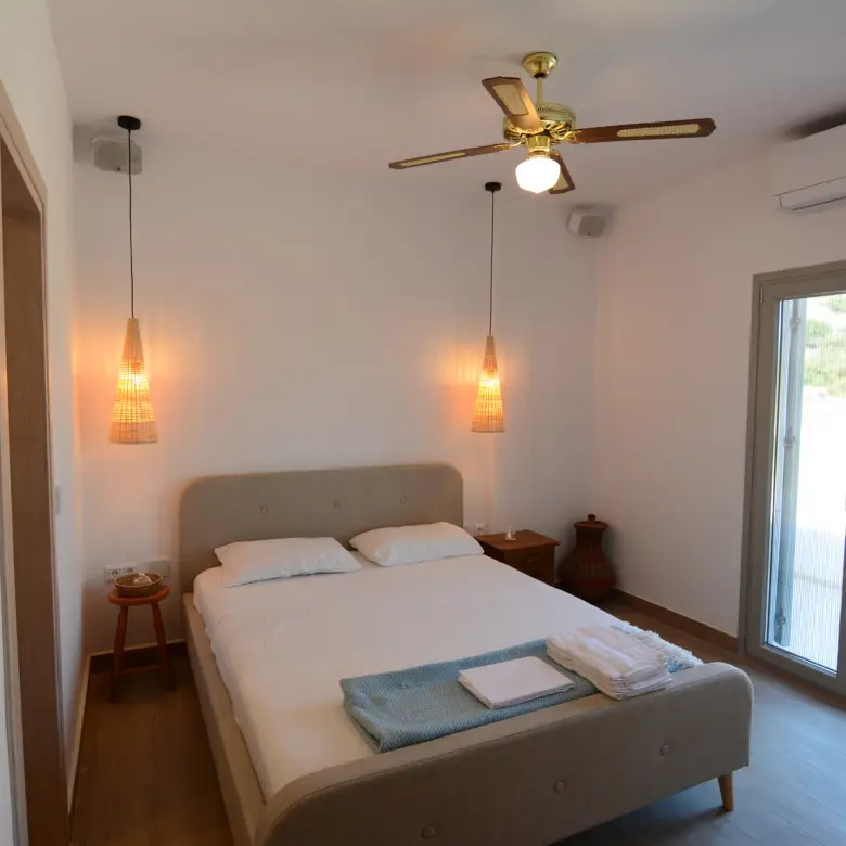 Glyfada Naxos / House of 217m2 / 640682