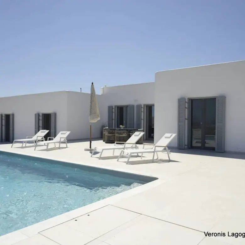 Plaka Naxos / Villa of 175m2 / 640685
