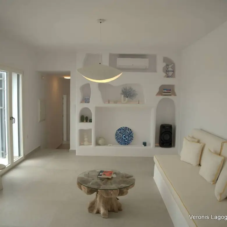 Plaka Naxos / Villa of 175m2 / 640685