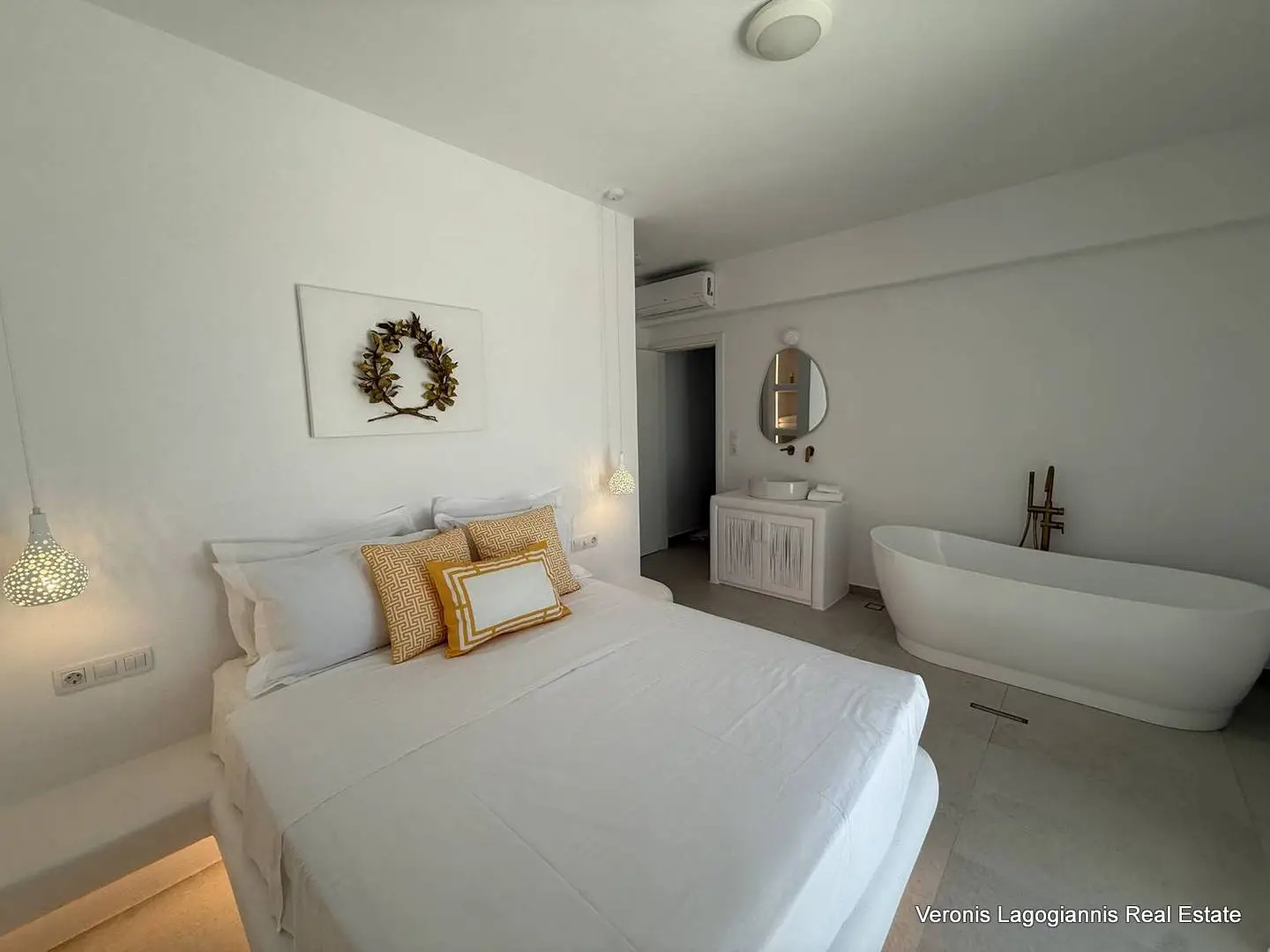 Plaka Naxos / Villa of 175m2 / 640685