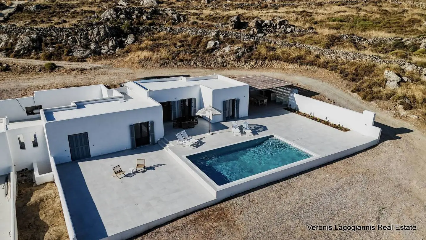 Plaka Naxos / Villa of 175m2 / 640685