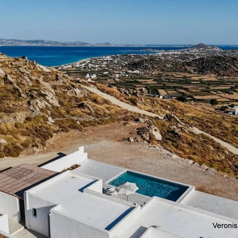 Plaka Naxos / Villa of 175m2 / 640685