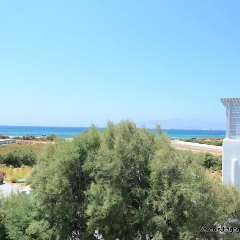 Plaka Naxos / House of 212m2 / 640684