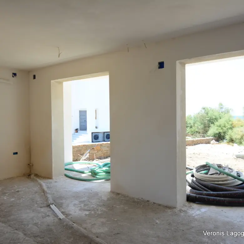 Plaka Naxos / House of 212m2 / 640684