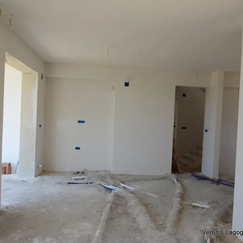 Plaka Naxos / House of 212m2 / 640684