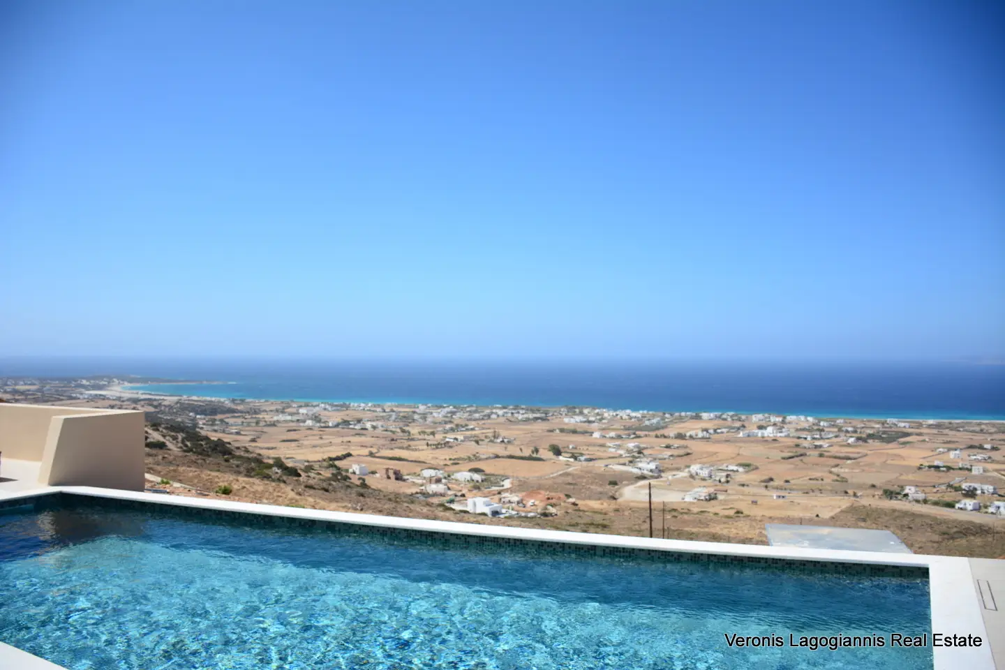 Mikri Vigla Naxos / House of 111m2 / 640689
