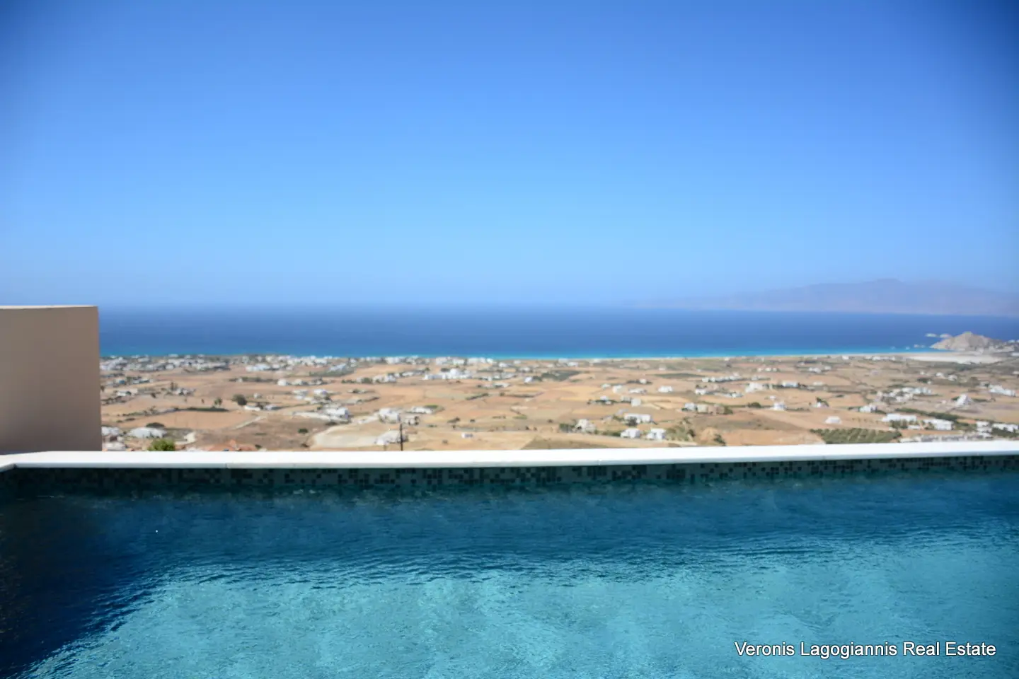 Mikri Vigla Naxos / House of 111m2 / 640689
