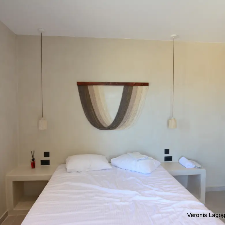 Mikri Vigla Naxos / House of 111m2 / 640689