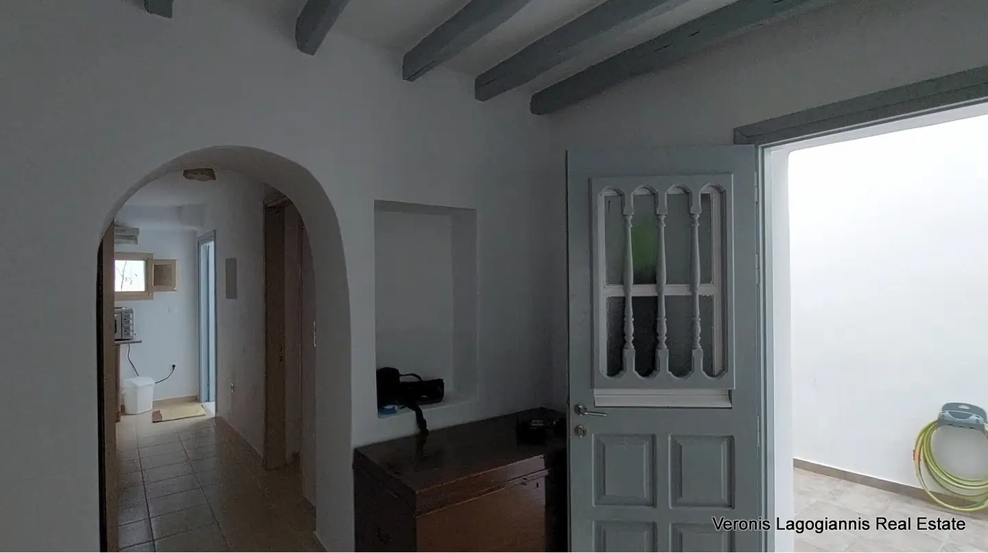 11 Agios Arsenios Naxos / Apartment of 46m2 / 640690