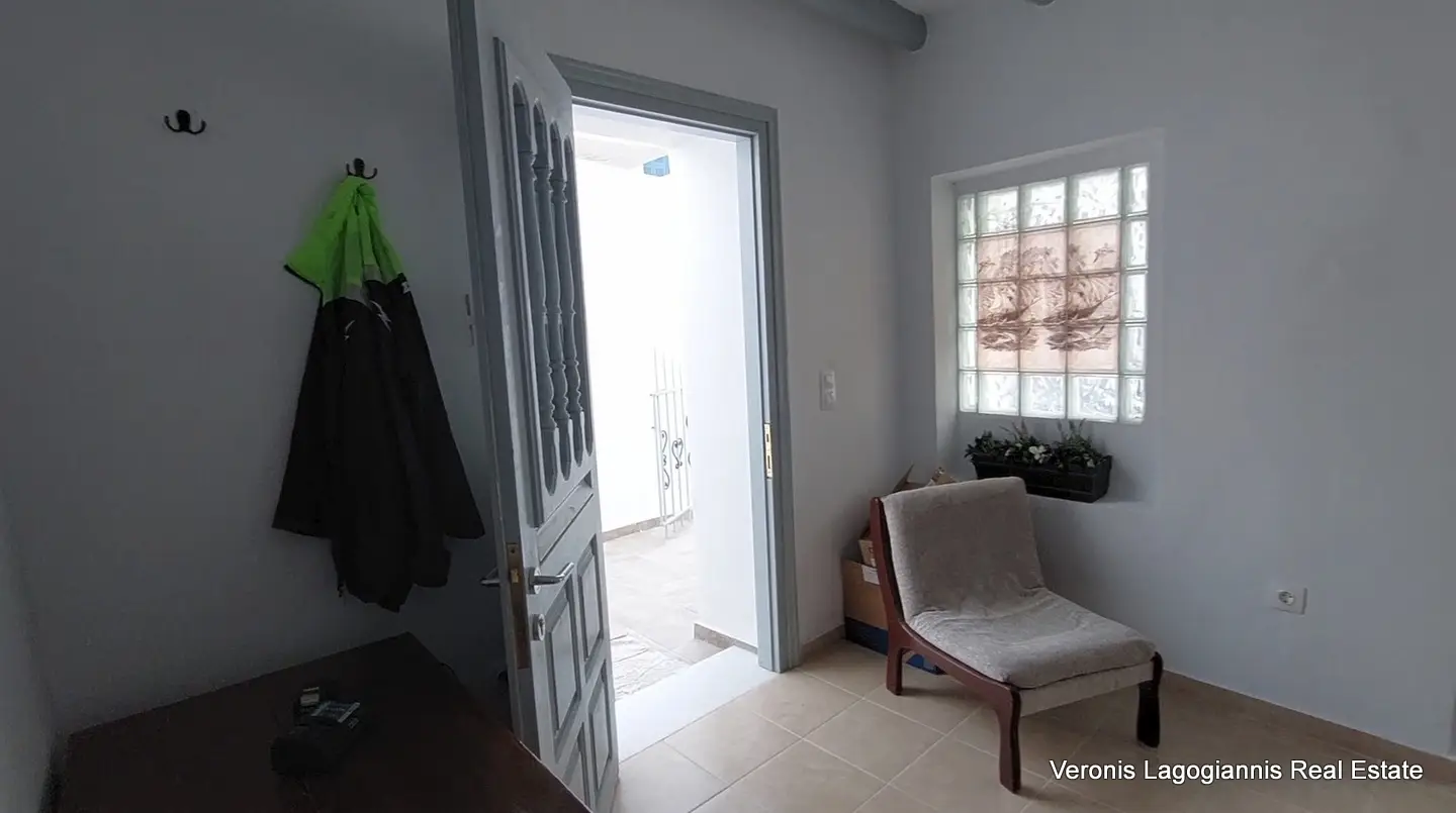 12 Agios Arsenios Naxos / Apartment of 46m2 / 640690