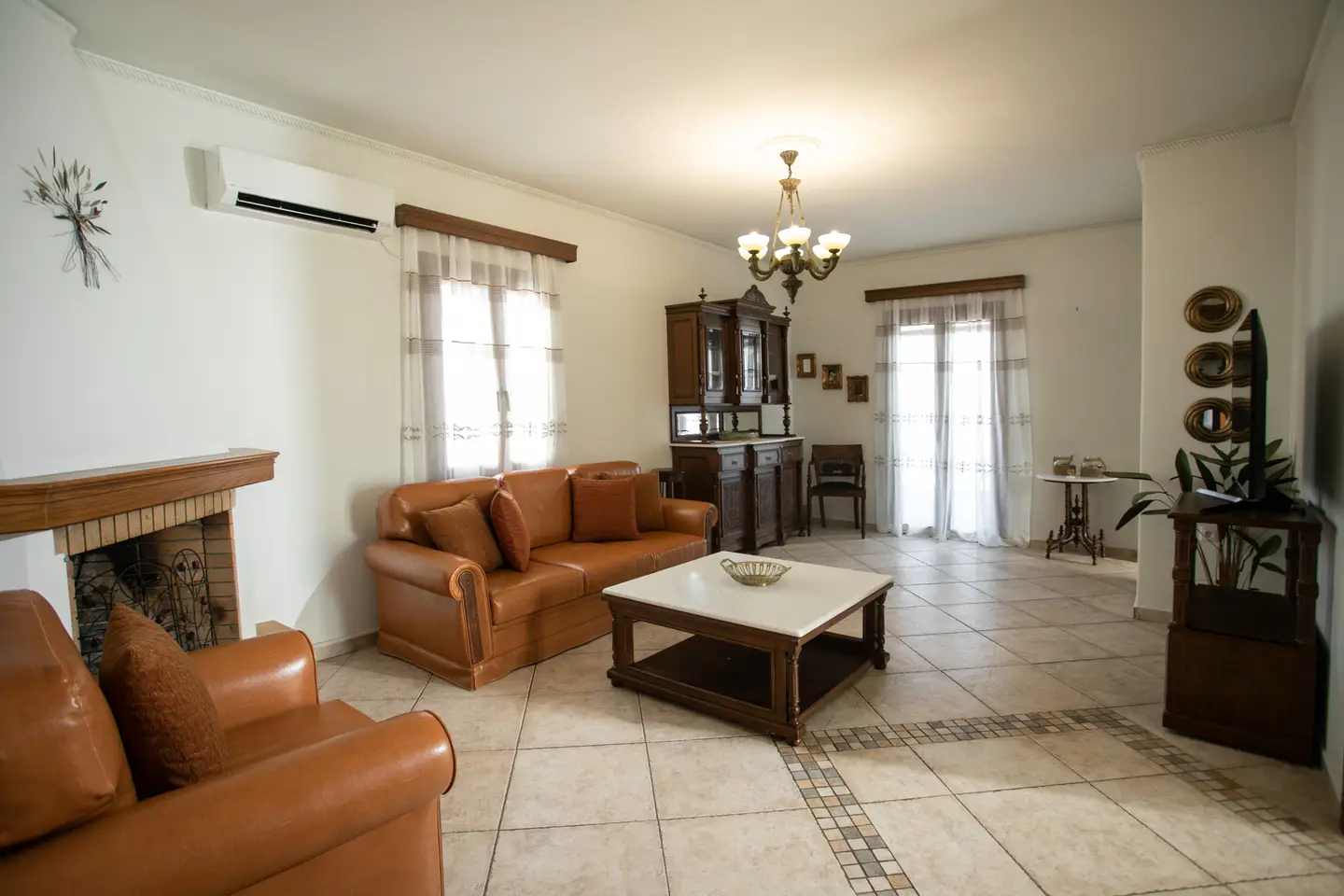 ABOVE – Vaporias-44 Chora Naxos / House of 195m2 / 640688