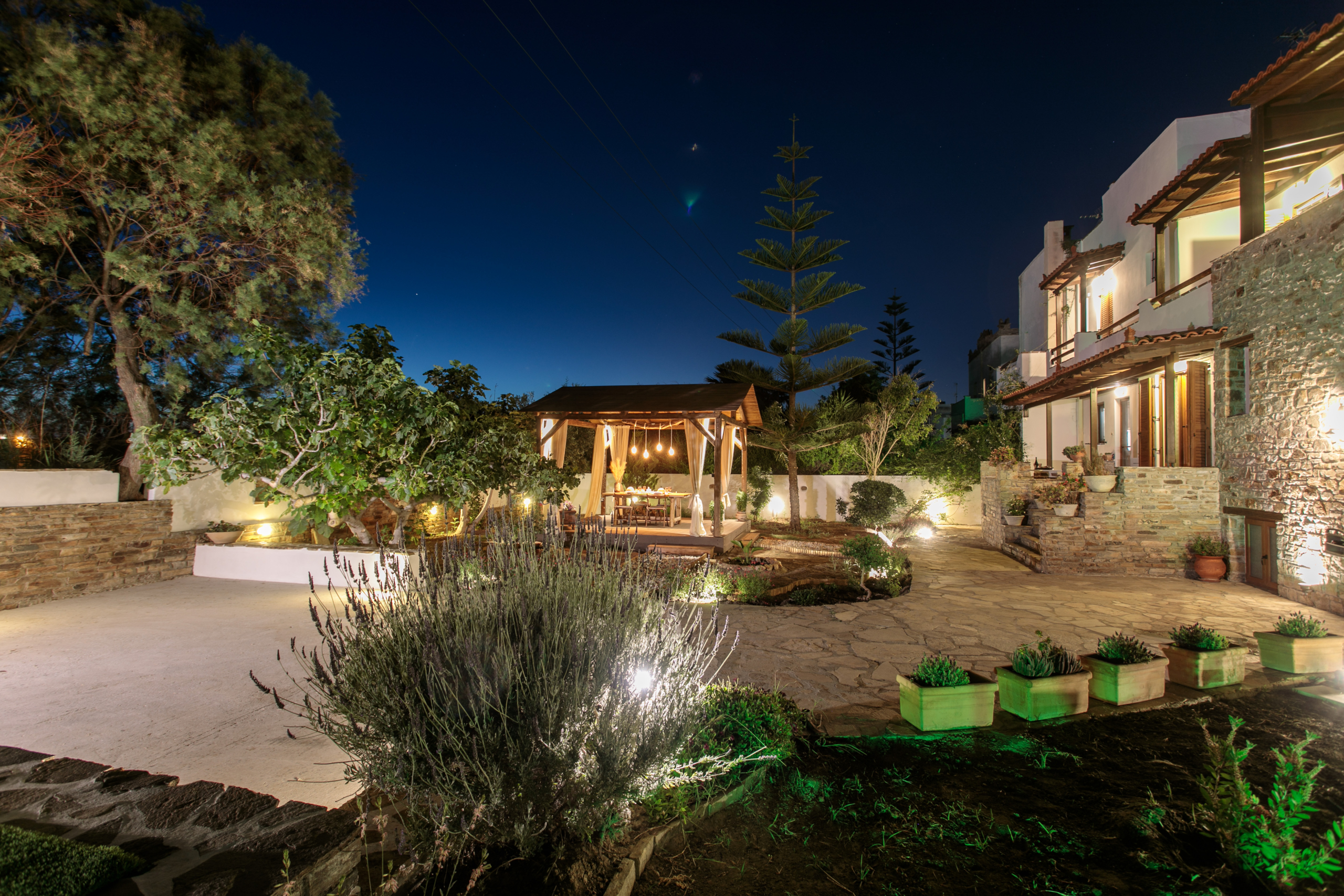 ABOVE – Vaporias Outdoors-79 Chora Naxos / House of 195m2 / 640688