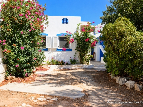 Agia Anna Naxos / House of 70m2 / 640692
